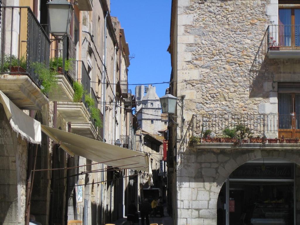Fonda Mitja Hotel Torroella De Montgri Exterior photo